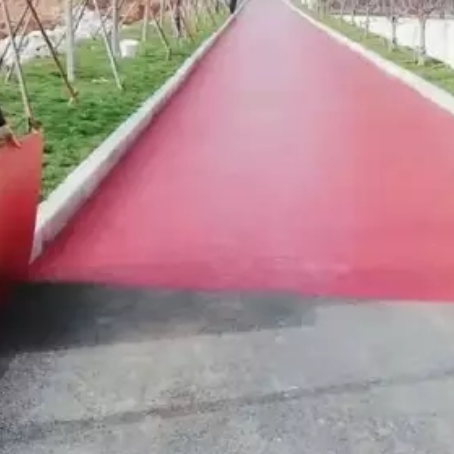 重庆​ 彩色路面喷涂翻新是一种低成本